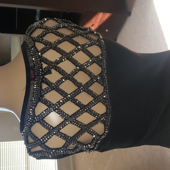 2B Bebe s bodycon mesh declatage studded caged back sexy - Picture 5 of 8